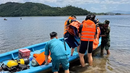 Tìm thấy thi thể người đàn ông mất tích ở hồ Phú Xuân