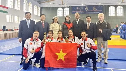 Thể thao CAND lại "giành vàng" tại Nga