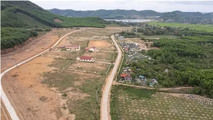 Xin điều chỉnh đối tượng thụ hưởng để tránh lãng phí khu tái định canh, định cư 70 tỷ đồng