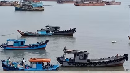 Người lái tàu thuyền có nồng độ cồn bị phạt tới 35 triệu đồng