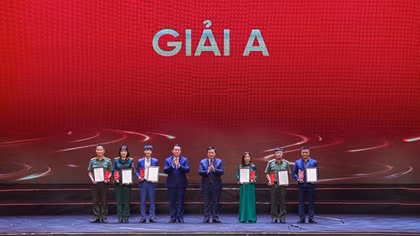 Giải báo chí toàn quốc “Vì An ninh Tổ quốc và bình yên cuộc sống” giai đoạn 2023 – 2025: Tôn vinh các nhà báo “tâm son, bút sắc”