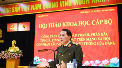 Đấu tranh không khoan nhượng với tin giả, tin sai sự thật để bảo vệ nền tảng tư tưởng của Đảng