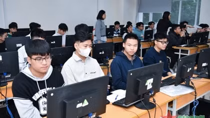Đại học Bách Khoa Hà Nội công bố 11 tổ hợp xét tuyển, dự kiến tuyển 9.680 chỉ tiêu