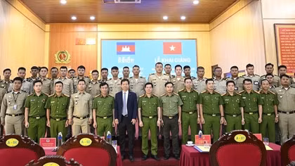 Phối hợp chặt chẽ các đơn vị chức năng của Bộ Công an Việt Nam và Bộ Nội vụ Campuchia