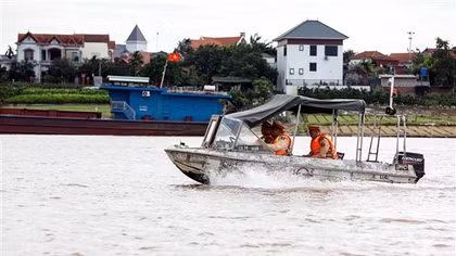 Cảnh sát đường thủy Hà Nội: Thầm lặng giữ bình yên cho dòng chảy Thủ đô