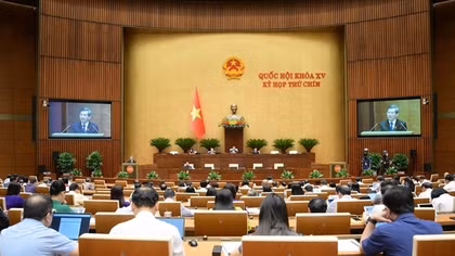 Thành lập toà án khu vực xét xử sơ thẩm án hành chính, dân sự, kinh doanh, thương mại, lao động, phá sản