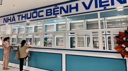 Người đứng đầu bệnh viện phải bảo đảm cung ứng đủ thuốc cho điều trị