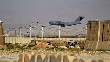 Tổng thống Trump đe doạ Taliban đối diện "điều tồi tệ" nếu không trả Mỹ căn cứ Bagram