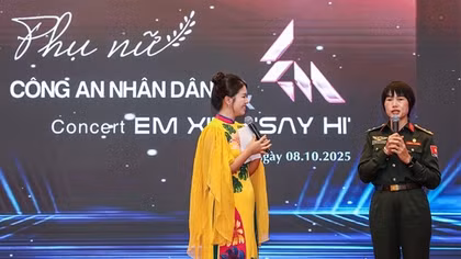 Giao lưu “Phụ nữ CAND và Concert Em Xinh Say Hi”