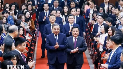 Tổng Bí thư: Đổi mới công tác đào tạo cán bộ theo hướng thiết thực, hiệu quả