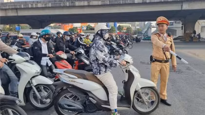 Nghị định 168 về xử phạt vi phạm hành chính có đúng thủ tục ban hành văn bản pháp luật?