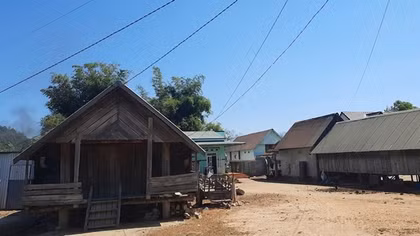 Sắc xuân buôn cổ M’liêng