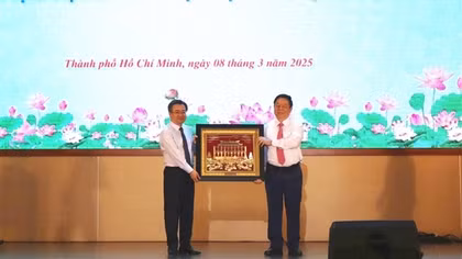 Khai mạc Hội nghị báo cáo viên Trung ương toàn quốc năm 2025