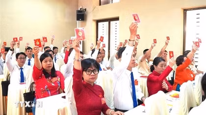 Ban Bí thư yêu cầu tiến hành đổi thẻ đảng viên trong toàn Đảng