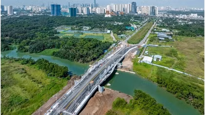 Gỡ nút thắt ùn tắc cho nút giao lớn nhất TP Hồ Chí Minh