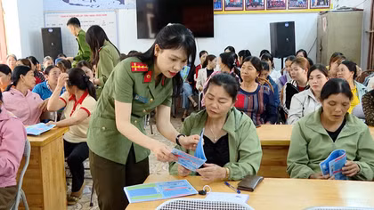 “Lá chắn mềm” nơi tuyến đầu phòng, chống mua bán người