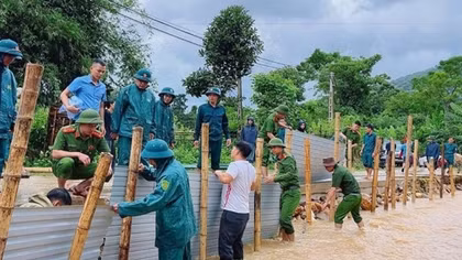19 người chết, 13 người mất tích và 82 người bị thương trong bão số 10