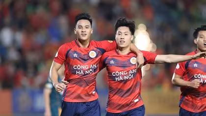 CLB Bóng đá Công an Hà Nội nối dài mạch thắng tại V.league 2024/2025