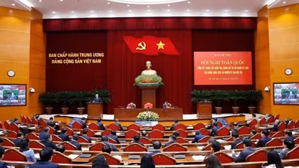 Kiểm tra chủ động, giám sát kịp thời, kỷ luật Đảng nghiêm minh, nhất quán