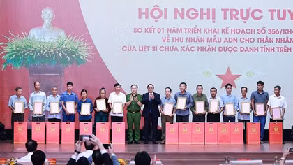 ADN là “chìa khóa” mở ra và phục hồi ký ức lịch sử cho thân nhân các gia đình liệt sĩ