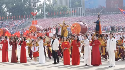 Xúc động, tự hào khi được hát ở Quảng trường Ba Đình lịch sử