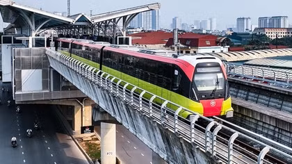 Di dời 11 nhà dân do có dấu hiệu sụt lún tại ngõ 7 phố Giang Văn Minh