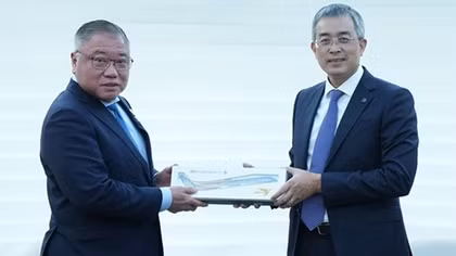 Vietnam Airlines hợp tác chiến lược với Du lịch Malaysia, tăng cường kết nối và quảng bá điểm đến