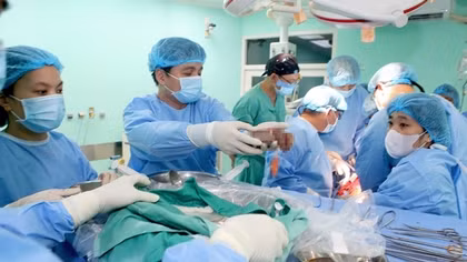 Bốn cuộc đời được hồi sinh nhờ các ca ghép tạng, ghép tủy kịp thời