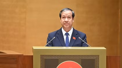 Có một số giáo viên không thực hiện trách nhiệm công vụ, bớt lại chương trình để dạy thêm
