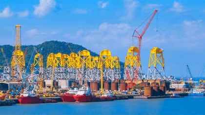 40 năm Đổi mới - 50 năm Petrovietnam đồng hành cùng đất nước