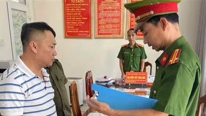 Lừa mua đất dự án giá rẻ, chiếm đoạt hơn 11 tỷ đồng
