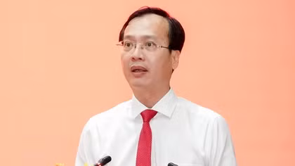 Đồng chí Trần Trí Quang được bầu giữ chức vụ Chủ tịch UBND tỉnh Vĩnh Long