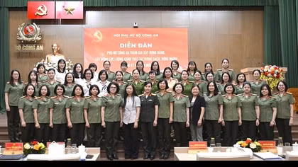 Phụ nữ Công an tích cực tham gia xây dựng Đảng, xây dựng lực lượng CAND