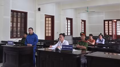 Hám lợi đổ lỗi cho nghèo!
