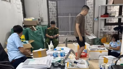 Hà Nội: Phát hiện 3.500 sản phẩm mỹ phẩm nhập lậu