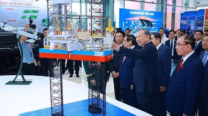 Chuyển từ tư duy hành chính sang tư duy phục vụ, từ “làm hết trách nhiệm” sang “làm đến nơi đến chốn"