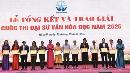 2 tập thể và 4 cá nhân trong CAND đoạt giải Cuộc thi Đại sứ Văn hóa đọc toàn quốc 2025