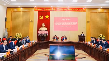Đưa Ninh Bình phát triển mạnh mẽ, sớm vào nhóm các địa phương dẫn đầu cả nước trên các lĩnh vực