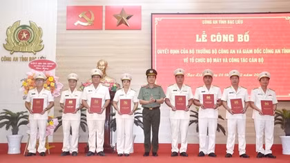 Công an Bạc Liêu thấm nhuần Sáu điều Bác Hồ dạy