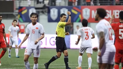 Trọng tài FIFA cầm còi trận Derby Hà Nội