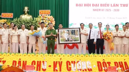 Bảo đảm ANTT, phục vụ tốt yêu cầu phát triển kinh tế - xã hội tỉnh Vĩnh Long