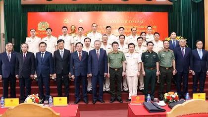 Đổi mới mạnh mẽ tư duy, cách thức, hướng triển khai bảo vệ an ninh chính trị nội bộ