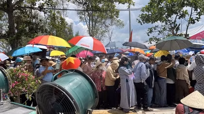 TP Hồ Chí Minh tăng cường lực lượng chăm sóc y tế Đại lễ Vesak 2025