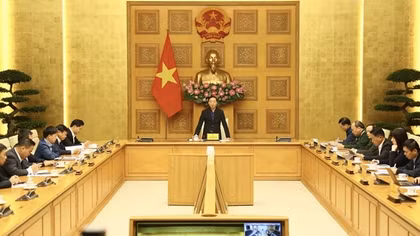 Chủ động phương án, sẵn sàng giúp đỡ nhân dân ứng phó bão số 15