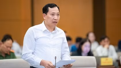 Có thể từ chối dẫn độ tội phạm liên quan đến chính trị, quân sự