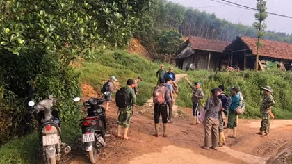 Huy động hơn 60 người tìm người đàn ông mất tích khi vào rừng tìm mật ong