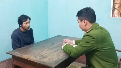 Hoang tưởng bị nhà mạng theo dõi, vác dao đến công ty FPT đe doạ nhân viên
