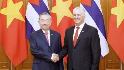 Tiếp tục phát triển mối quan hệ hữu nghị truyền thống đặc biệt Việt Nam-Cuba
