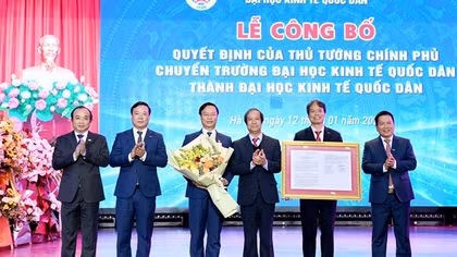 Công bố Quyết định của Thủ tướng chuyển Trường Đại học Kinh tế Quốc dân thành Đại học Kinh tế Quốc dân