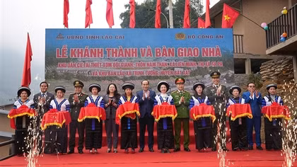 Bộ Công an khánh thành 2 khu dân cư tái thiết ở Lào Cai